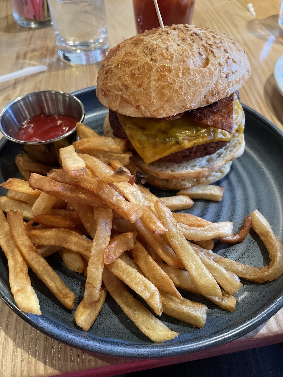 Gluten-Free Fries at Thyme & Tonic