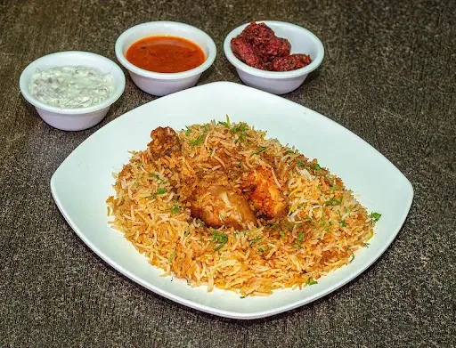 Chawla Spl Chicken Biryani With Gravy