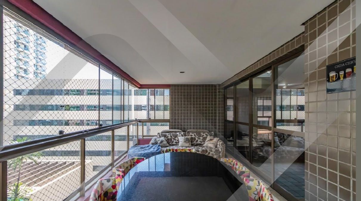 Apartamento - Edifício Chateau