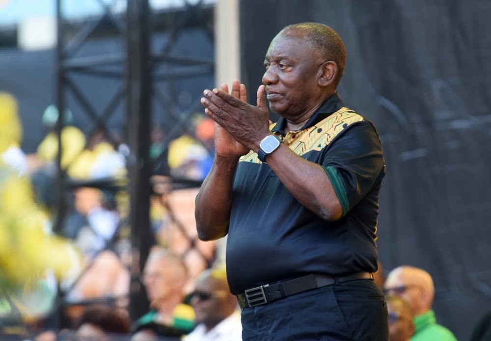 DA veut que Ramaphosa soit condamné à une amende de 200 000 rands pour campagne présumée illégale