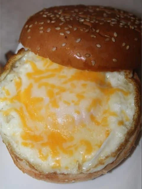 Full Fried Egg With Bun