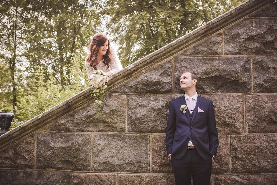 Fotógrafo de casamento Martina Wärenfeldt (mstudiomartina). Foto de 30 de março 2019