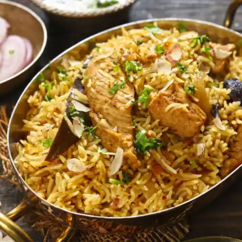 Andhra Chicken Pulao(serve With Raita)serve 1