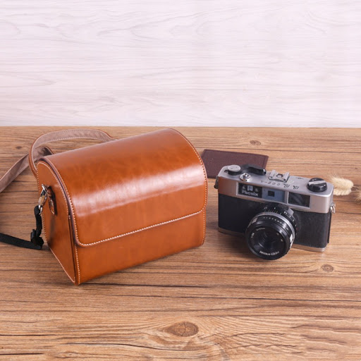 Title 3, Vintage Protective Case Messenger Camera Bag. S...