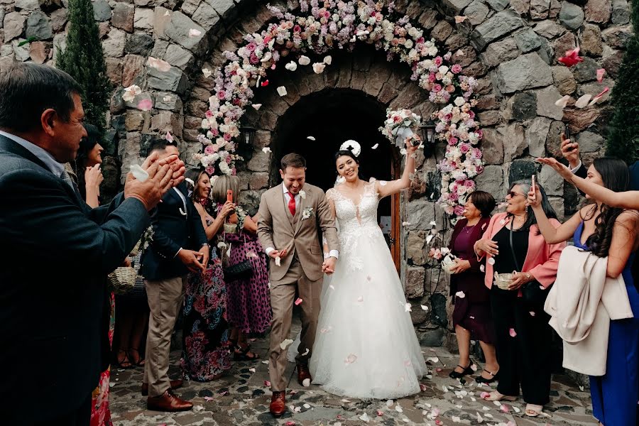 Свадебный фотограф Santie Troppoli (stweddingphoto). Фотография от 25 октября 2023