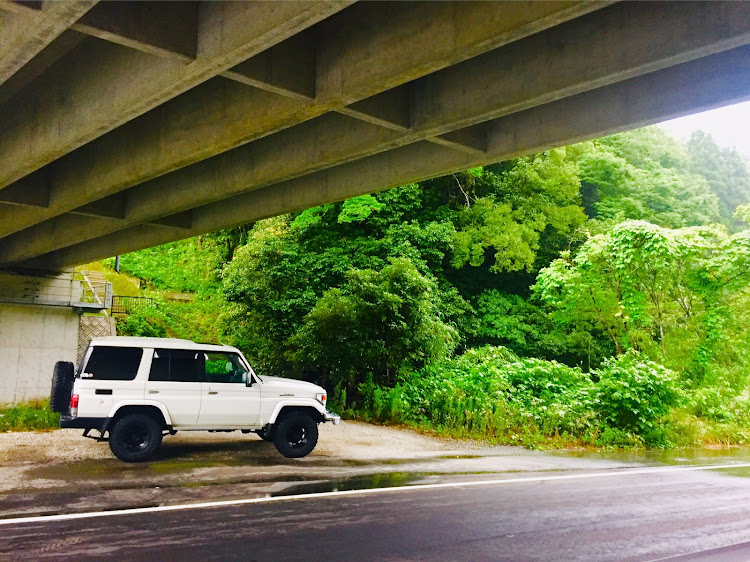 ランドクルーザー70の九州4WDミーティング・自粛生活・梅雨明け間近・何をやってんだかに関するカスタム事例の投稿画像1枚目