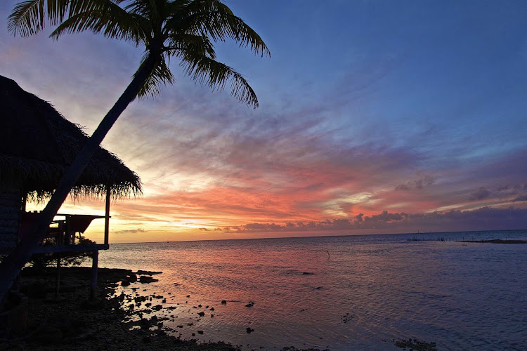 Take in the perfect sunset on a Lindblad expedition.