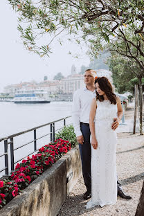 Fotografo di matrimoni Elizaveta Tikhomirova (lizatikhomirova). Foto del 1 marzo 2021