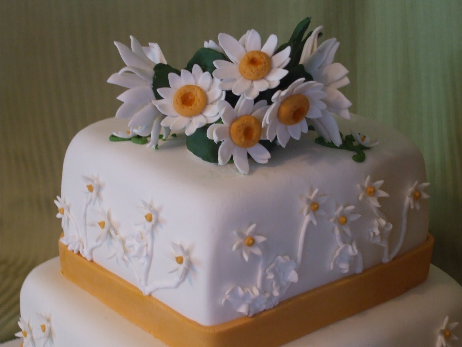 cake boss square wedding cakes