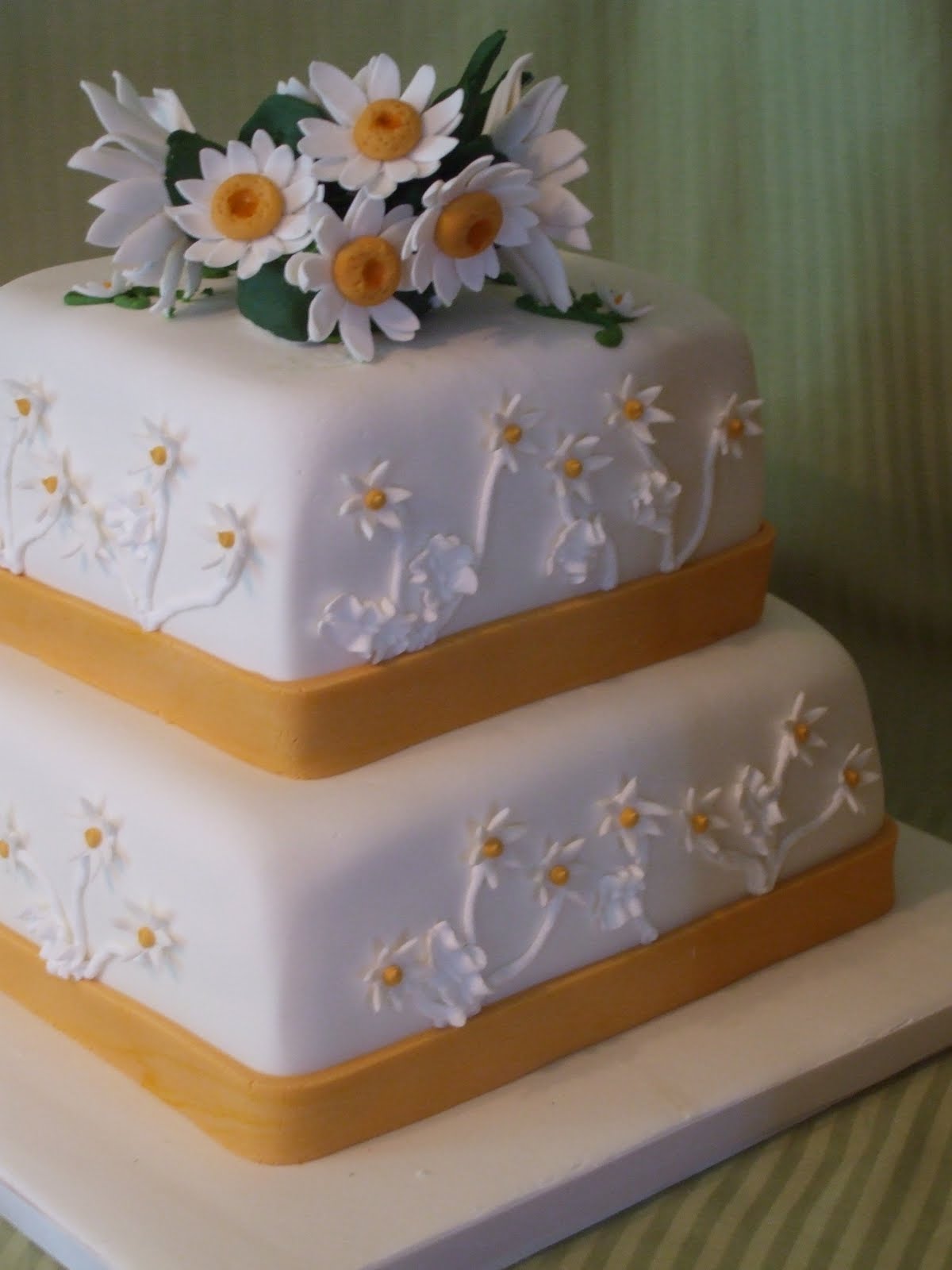 cake boss square wedding cakes