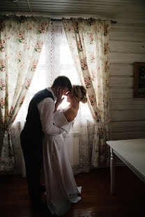 Fotografer pernikahan Aleksey Borodin (id46302819). Foto tanggal 11 Maret 2021
