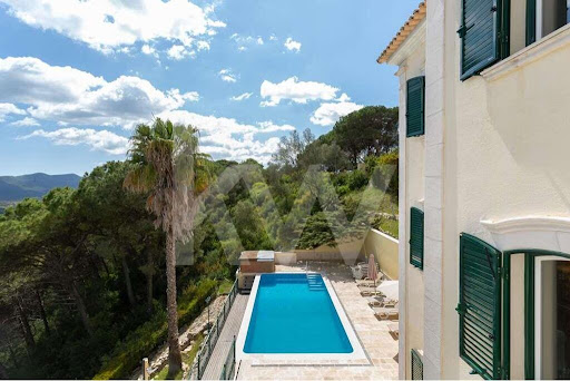 Maison avec piscine 4