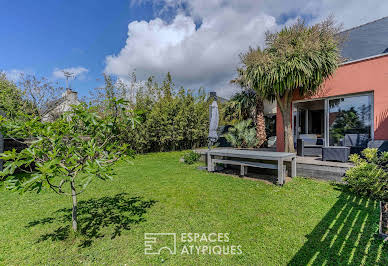 Maison avec terrasse 1