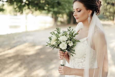 Wedding photographer Anna Novikova (novikovaanya). Photo of 7 April 2021