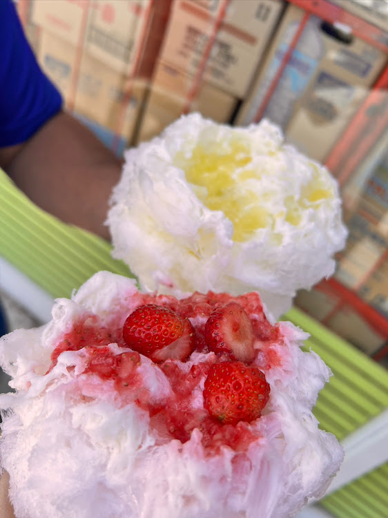 プリウスαの⭐️十夢走屋・フィルム剥がしました・南アルプス天然水・かき氷🍧に関するカスタム事例の投稿画像5枚目