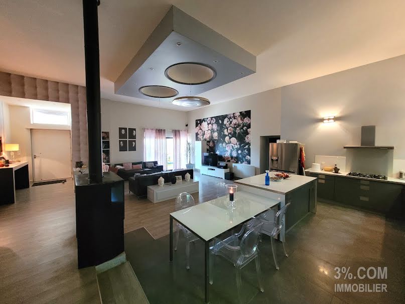 Vente ferme 8 pièces 223 m² à Cordes-Tolosannes (82700), 339 900 €