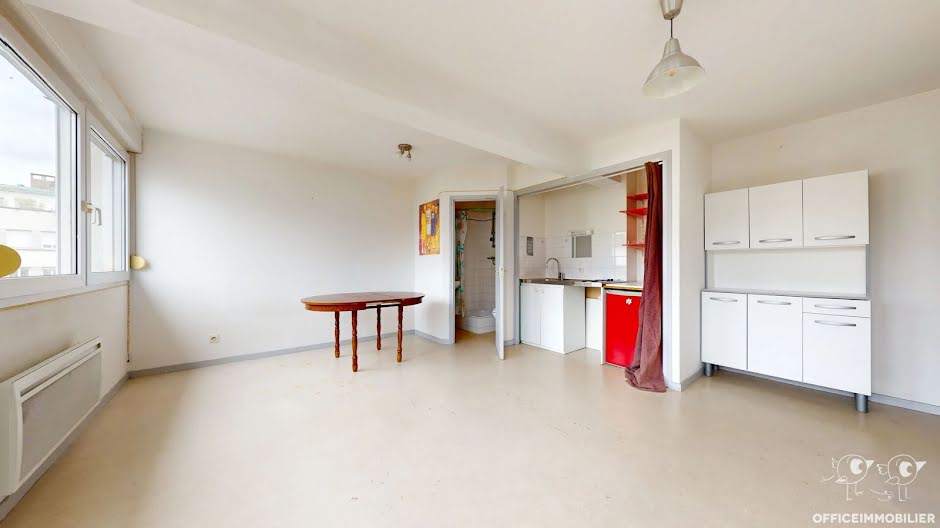 Vente appartement 6 pièces 122.54 m² à Besançon (25000), 175 000 €