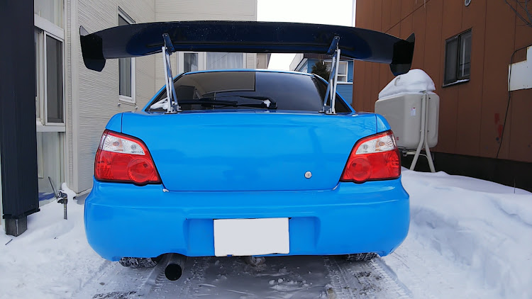 インプレッサ WRX STIの変わったトラブル・ナンバーステーがもげるって…・ドリルのコードがカッチカチ・またにはスムーズ作業・ガレージ欲しいに関するカスタム事例の投稿画像4枚目