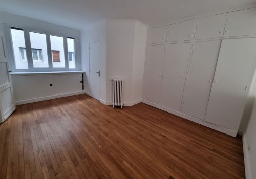 Location  appartement 2 pièces 61.59 m² à Paris 16ème (75016), 2 314 €