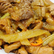 【內湖】香港裕記牛肉麵燒臘館