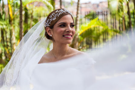 Fotógrafo de casamento Victor Rodriguez Urosa (victormanuel22). Foto de 25 de julho 2019