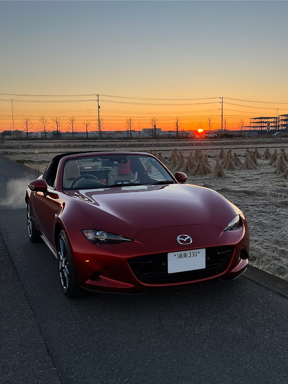 ロードスターRFのあけましておめでとうございます・元旦の恒例行事・2023年元日の初日の出コラボ・富士山・今年もよろしくお願いしますに関するカスタム事例の投稿画像3枚目