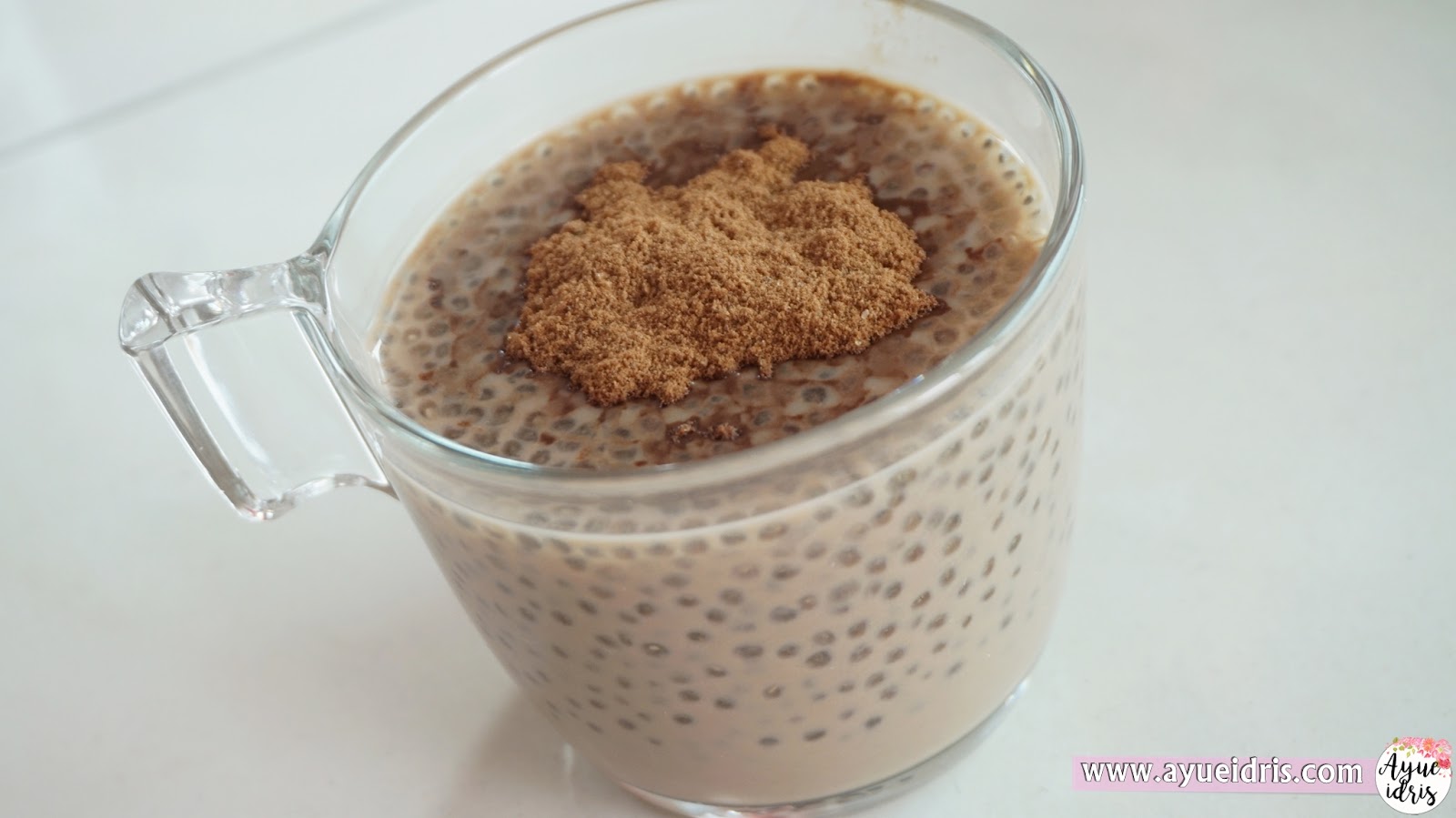 Beza Chia Seed dengan Biji Selasih - Ayue Idris