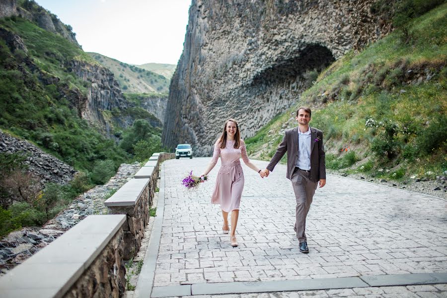 Fotografo di matrimoni Alekandra Mardirosova (mardik). Foto del 8 agosto 2023