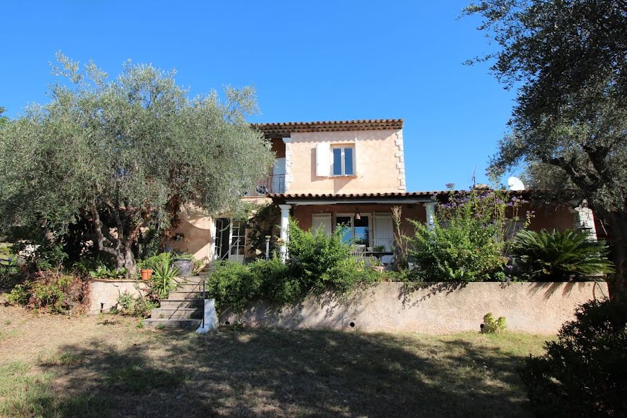 Vente maison 5 pièces 135 m² à Châteauneuf-Grasse (06740), 845 000 €