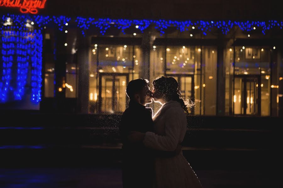 Fotógrafo de casamento Elena Dubrovina (helendubrovina). Foto de 24 de janeiro 2015