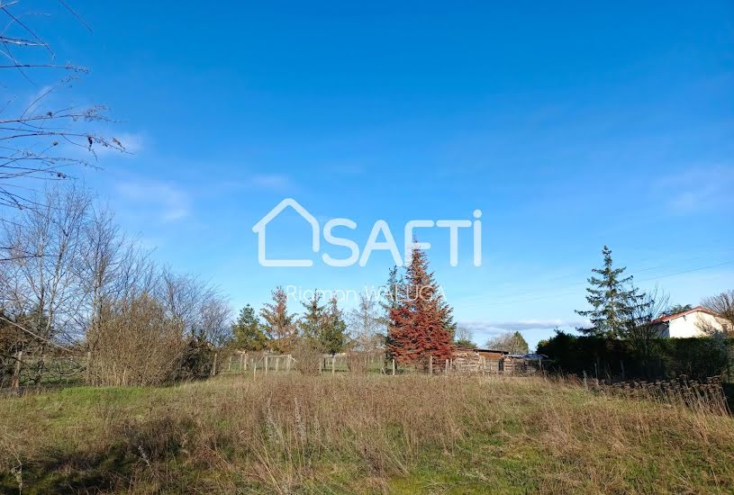  Vente Terrain à bâtir - 840m² à Saint-Étienne-le-Molard (42130) 