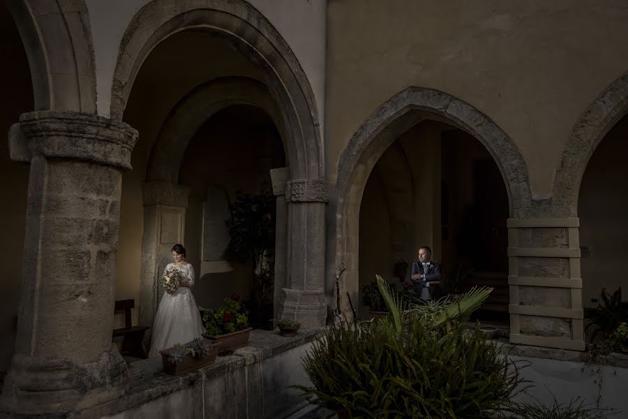 Fotografo di matrimoni Luigi Latelli (luigilatelli). Foto del 10 settembre 2019