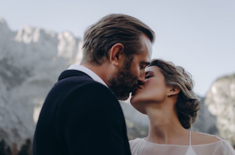 Fotógrafo de casamento Artem Konoplyanko (artemkonoplianko). Foto de 26 de fevereiro 2018