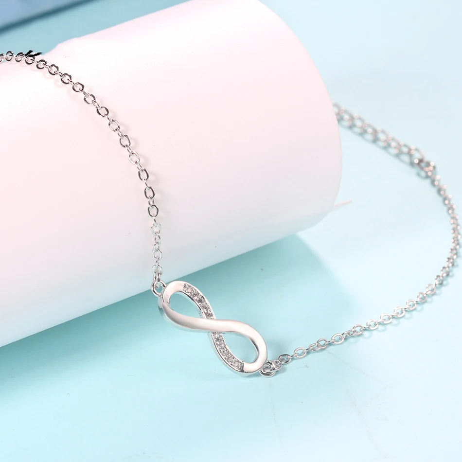 Bracelet Infini 8 Cristaux Chiffres Porte-Bonheur Bijoux Femme Cadeau Élégant Bracelet Tendance pour la Chance et la Mode