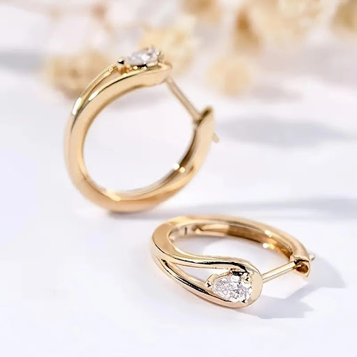 Title 3, Simple Copper Zircon-Encrusted Stud Earrings Fa...