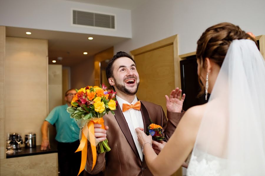 Fotografo di matrimoni Yuliya Melenteva (yuklaia). Foto del 25 gennaio 2015