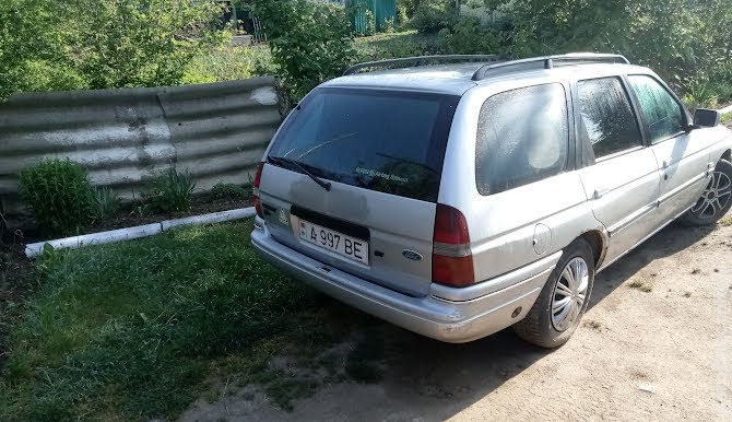 продам авто Ford Escort Escort VI Hatch (GAL) фото 2