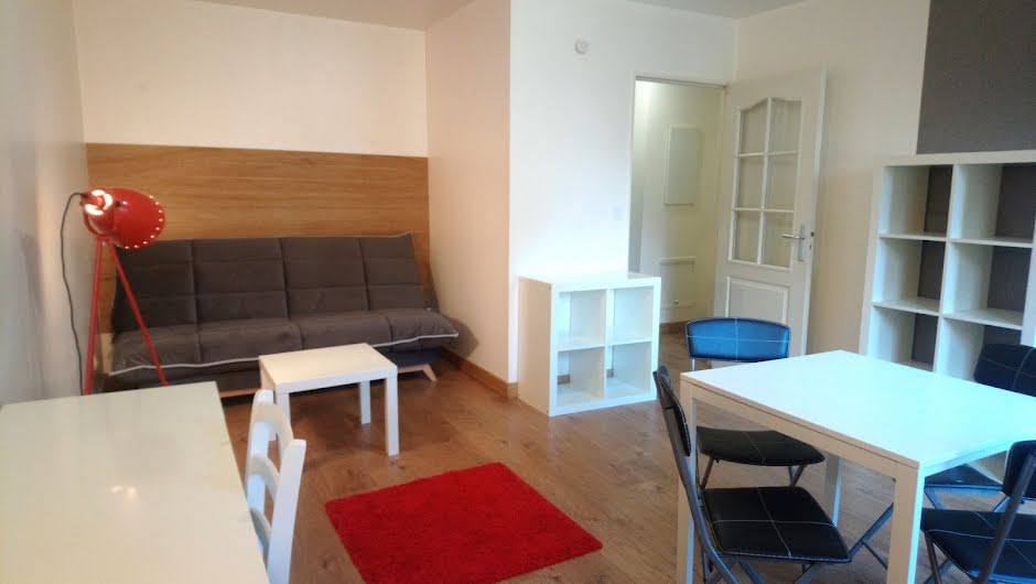 Location meublée appartement 1 pièce 30 m² à Amiens (80000), 530 €