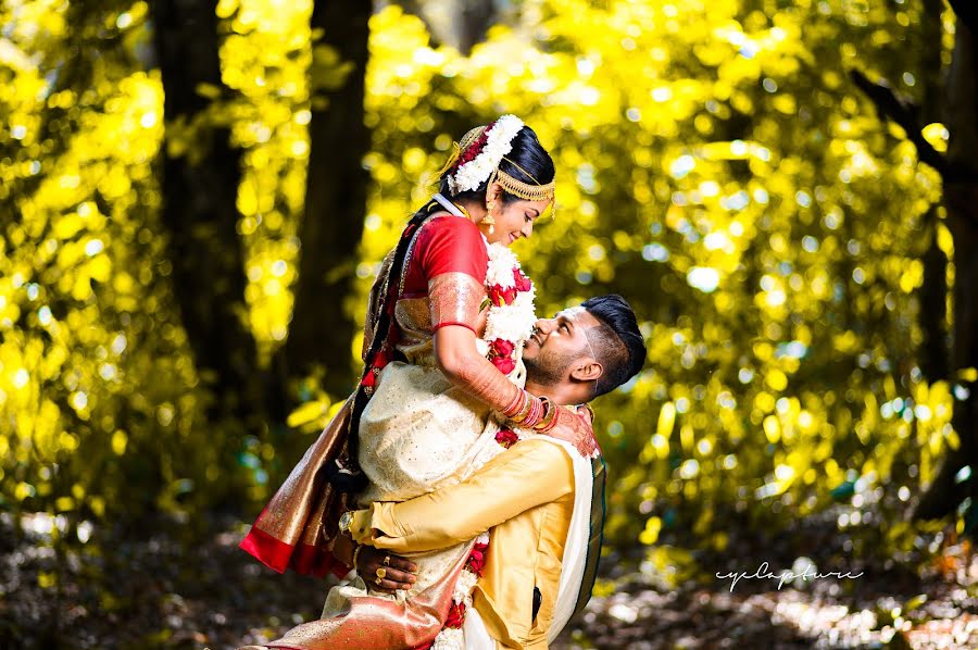 Fotógrafo de casamento Ehyaad Kholil (ehyaadkholil). Foto de 11 de março 2021