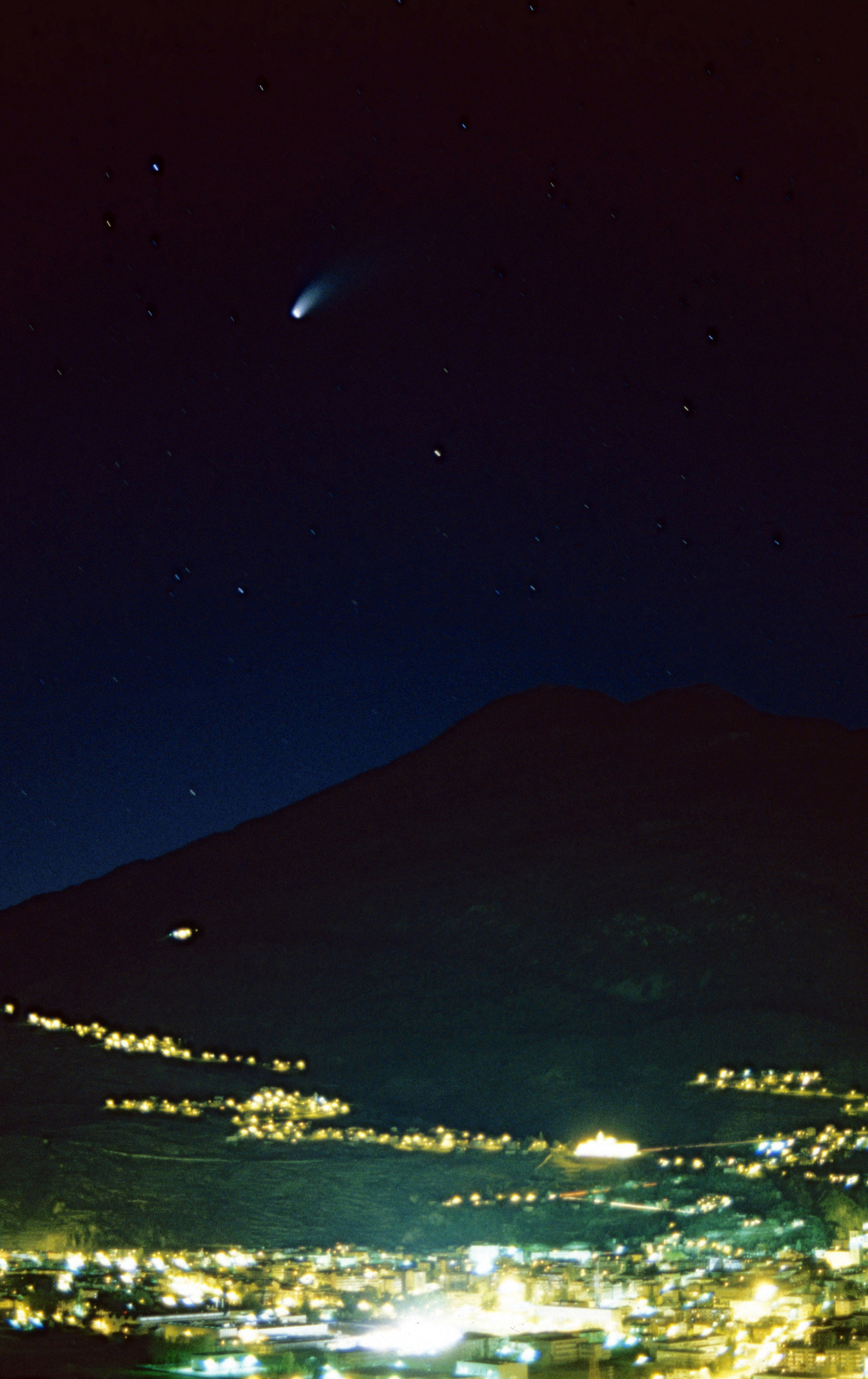 Cielo stellato con cometa Hale Bop  di benny48