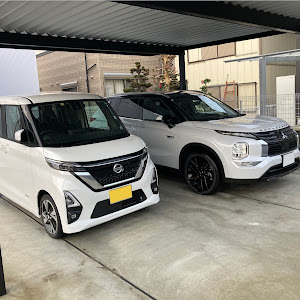 アウトランダーPHEV GN0W