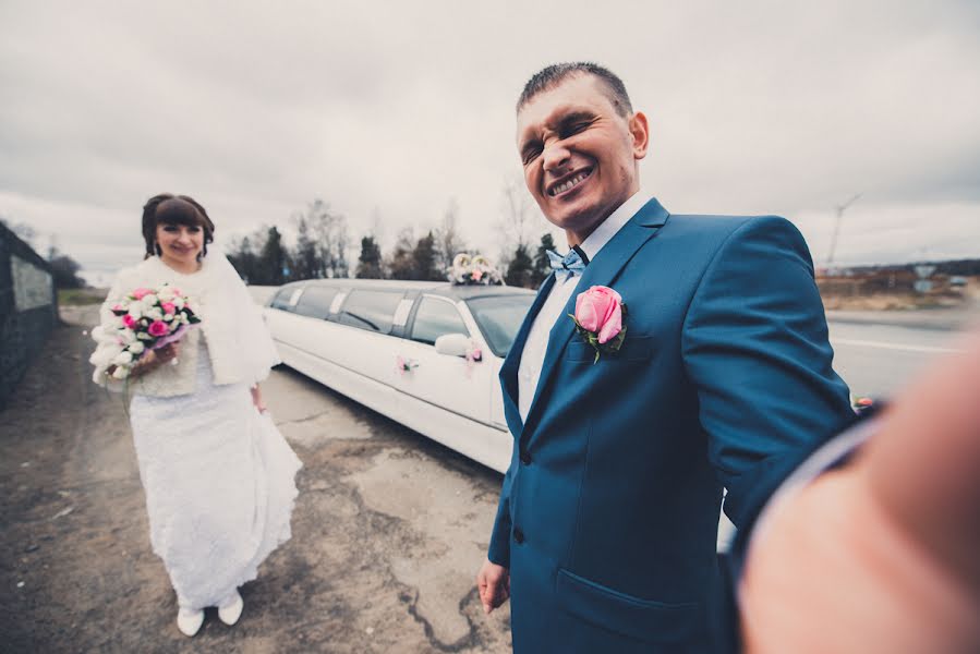 婚礼摄影师Karen Uzunyan（klaatu）。2015 5月4日的照片