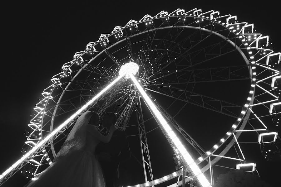 Fotografo di matrimoni Andrey Banit (andrewbanit). Foto del 16 novembre 2015