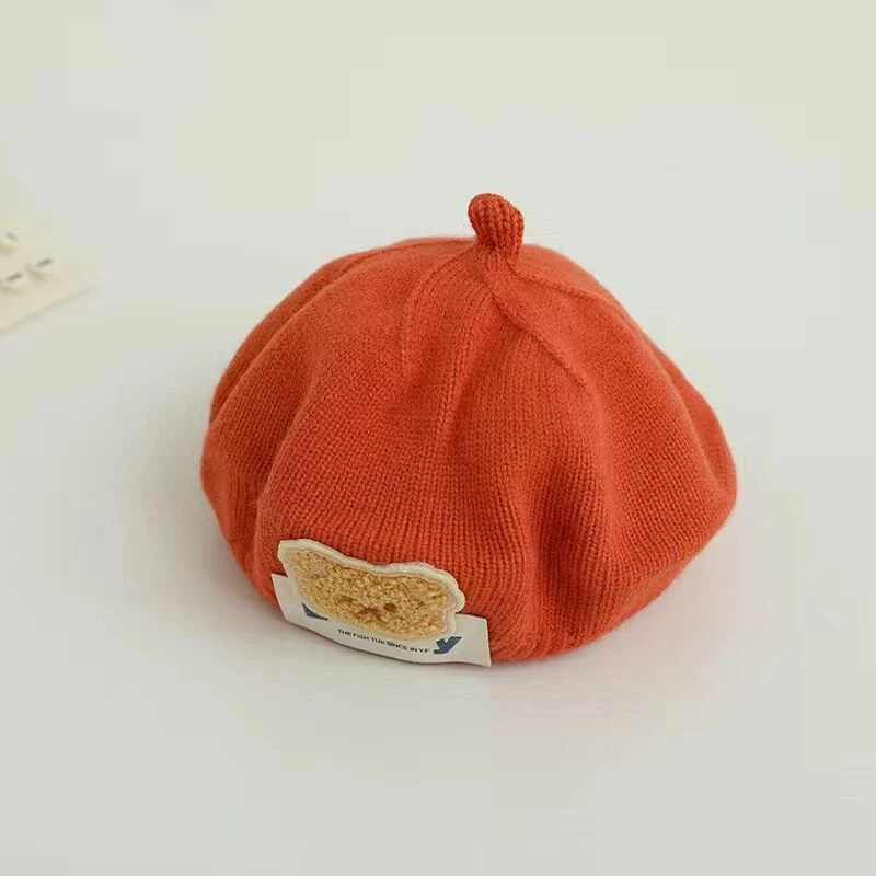 Children's Beret Autumn and Winter Thermal Knitting Warm Hat Comfortable Cold Protection Fashion Accessory Soft and Plea