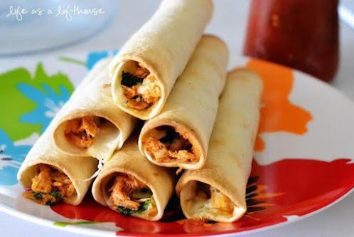 Baked Chicken and Spinach Flautas