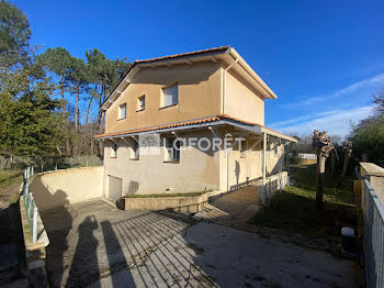 maison à Saint-Médard-en-Jalles (33)