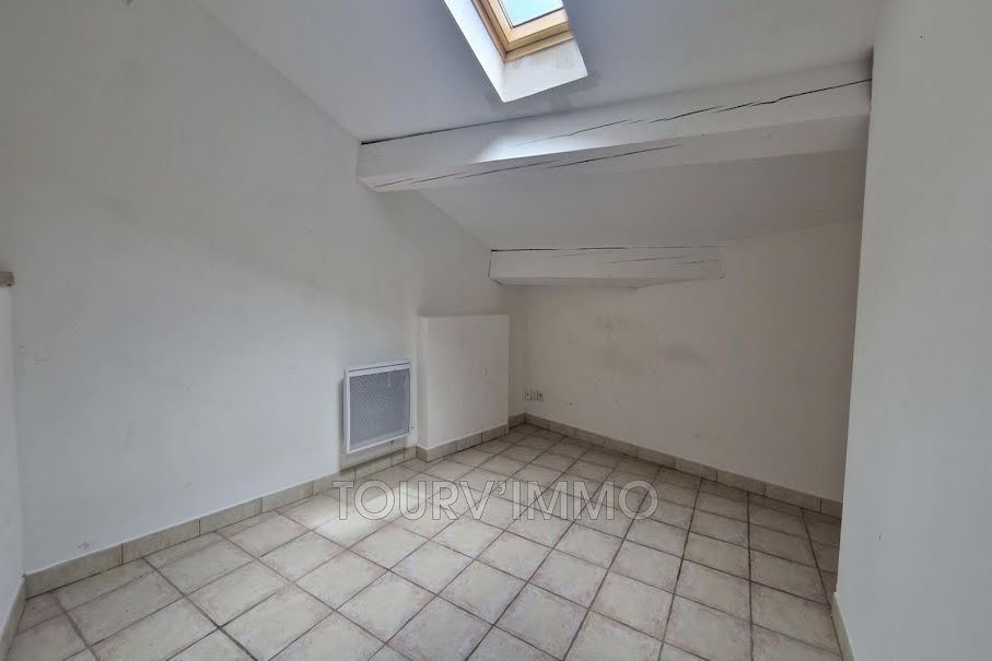 Vente maison 3 pièces 51.61 m² à Sainte-Anastasie-sur-Issole (83136), 137 500 €