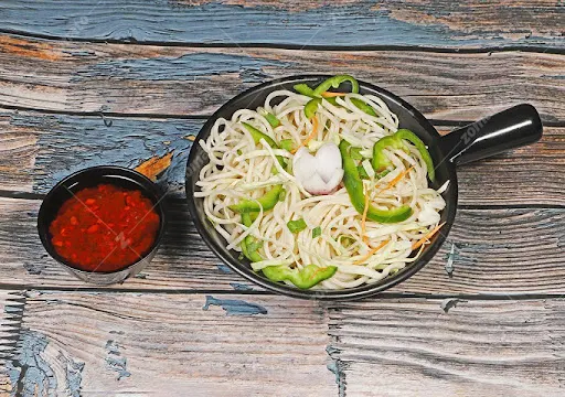 Hakka Noodles