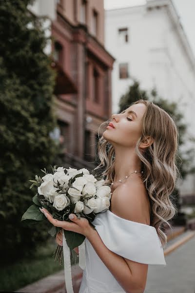 Jurufoto perkahwinan Alya Konovalova (id38467160). Foto pada 3 Ogos 2022