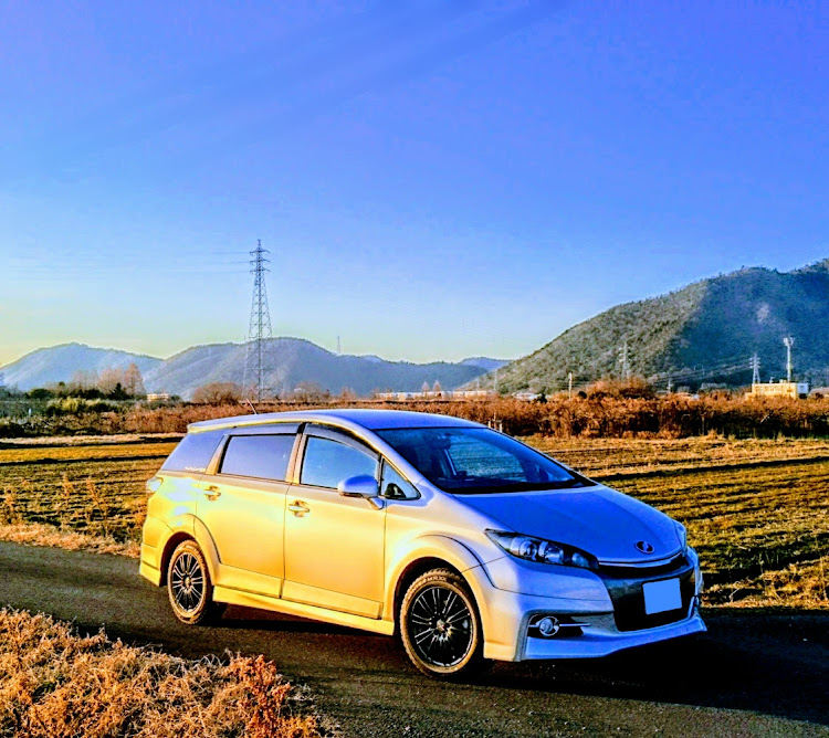 ウィッシュの車好きと繋がりたい・写真好きな人と繋がりたい・夕日・青空・景色に関するカスタム事例の投稿画像2枚目